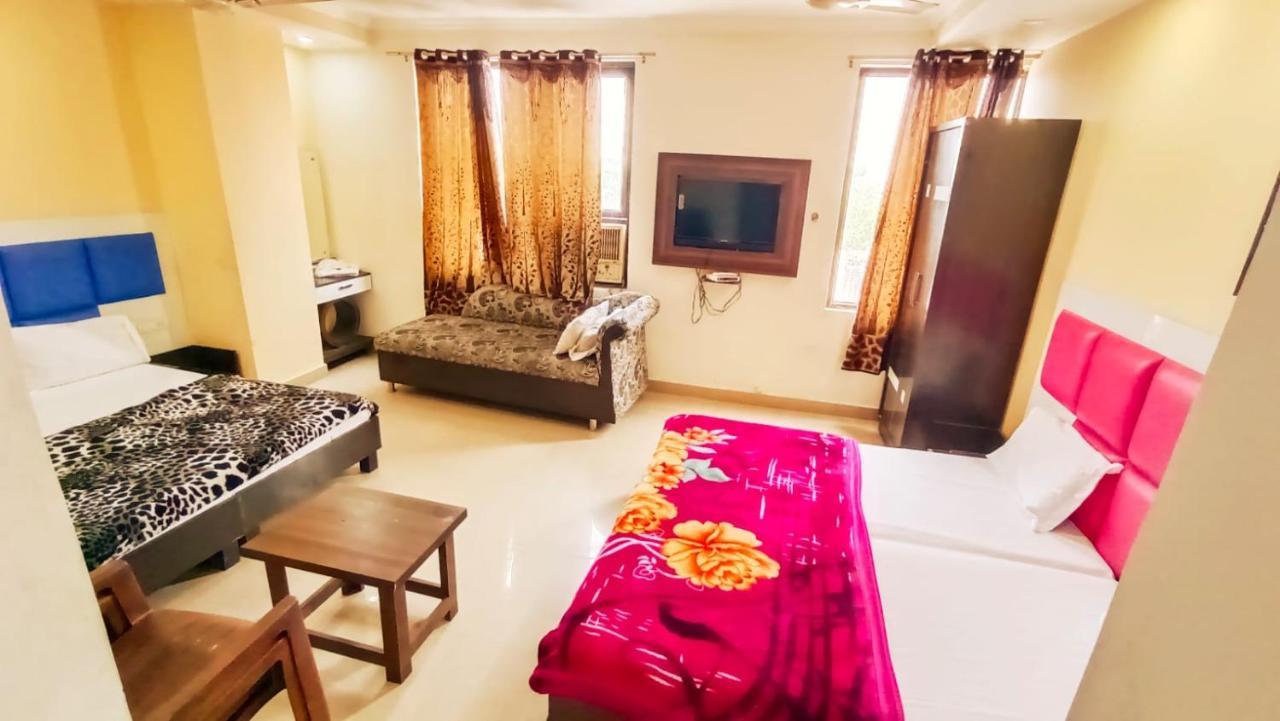 Hotel Sukhman Residency Amritsar Exterior foto