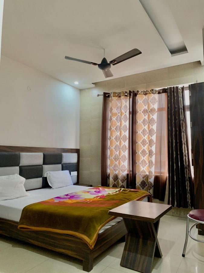 Hotel Sukhman Residency Amritsar Exterior foto
