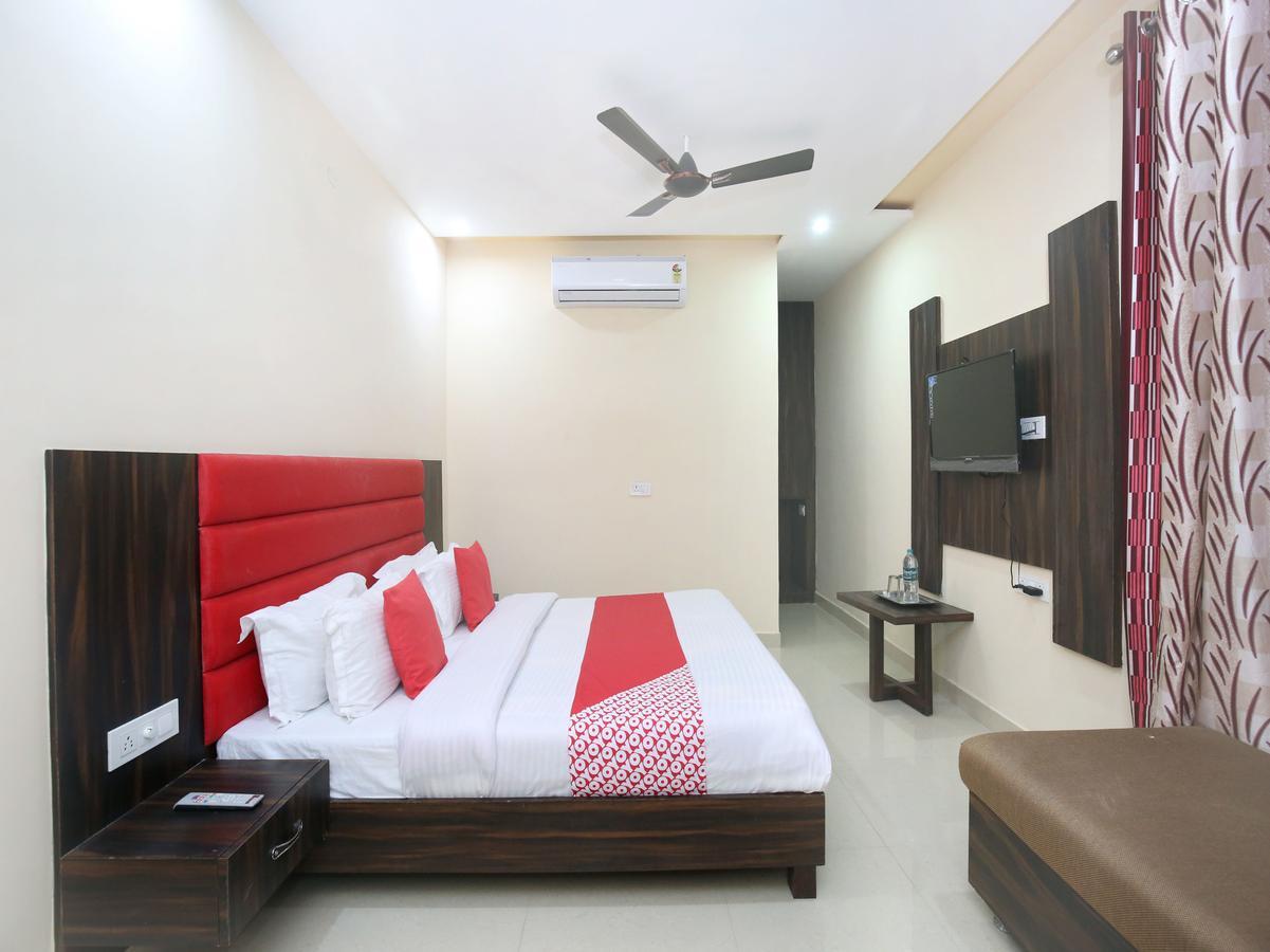 Hotel Sukhman Residency Amritsar Exterior foto